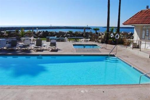 фото отеля Oceanside Marina Suites