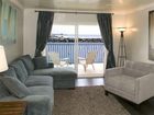 фото отеля Oceanside Marina Suites