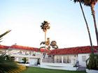 фото отеля Oceanside Marina Suites