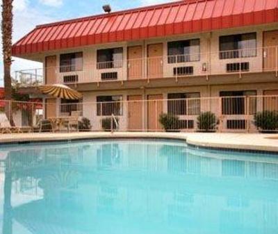 фото отеля Phoenix Metro North Super 8 Motel