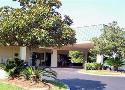 фото отеля Howard Johnson Express Savannah