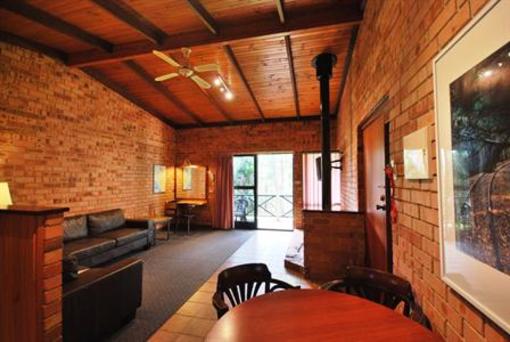 фото отеля Forest Lodge Resort Pemberton