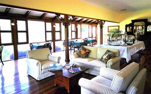 фото отеля Forest Lodge Resort Pemberton