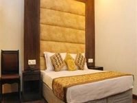 Hotel Benz International