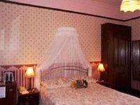 Columba House Hotel & Garden Restaurant