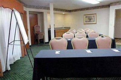 фото отеля Holiday Inn Express Great Barrington