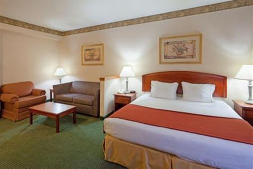 фото отеля Holiday Inn Express Great Barrington