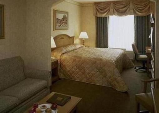 фото отеля Comfort Suites Clifton Park
