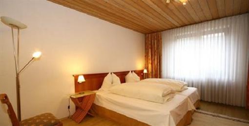 фото отеля Hotel Mennicken Wurselen