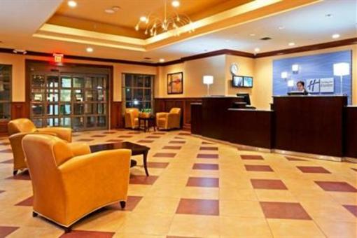 фото отеля Holiday Inn Express North Bergen - Lincoln Tunnel