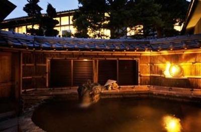 фото отеля Hanaougi Bettei Iiyama Ryokan Hotel Takayama
