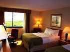 фото отеля Holiday Inn Pittsburgh Airport