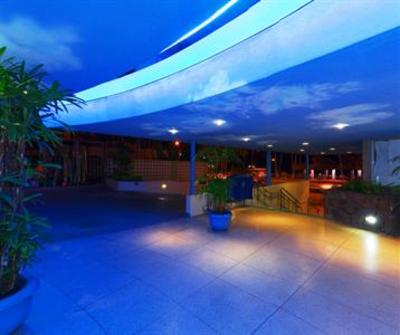 фото отеля Aston Waikiki Circle Hotel