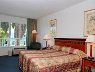 фото отеля Ramada Airport-Cruise Port Fort Lauderdale