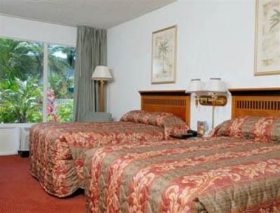 фото отеля Ramada Airport-Cruise Port Fort Lauderdale