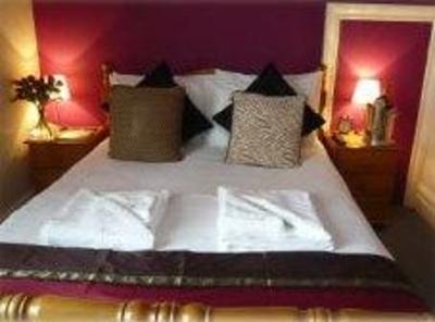 фото отеля Laurel Cottage Bowness-on-Windermere