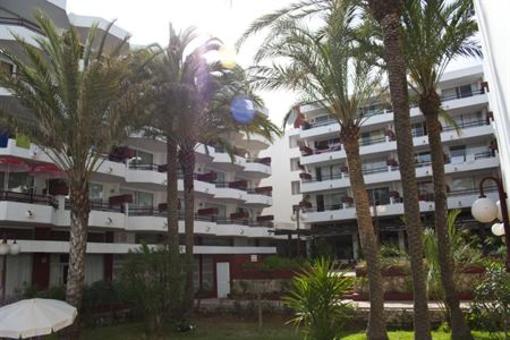 фото отеля Apartamentos Llobet