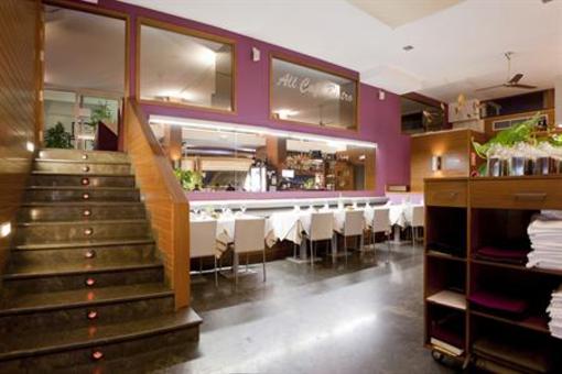 фото отеля Apartamentos Llobet
