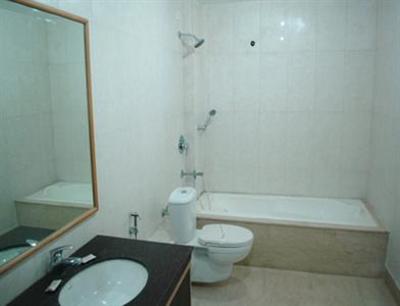 фото отеля Hotel Surabhi International
