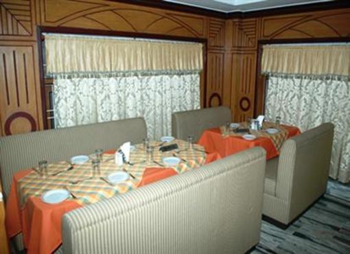 фото отеля Hotel Surabhi International