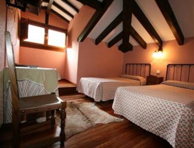 фото отеля Hostal El Caserio