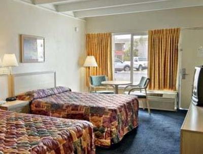 фото отеля Tampa Airport Stadium Inn