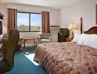 фото отеля Days Inn State College