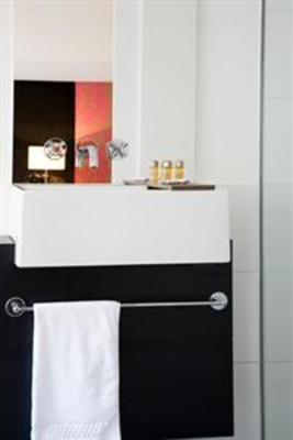 фото отеля Hotel Schwarzwalder Hof Freiburg im Breisgau