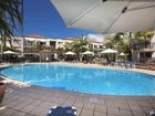 фото отеля Golden Riviera Beach Resort Gold Coast
