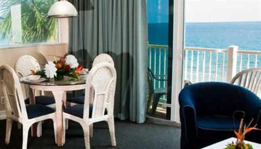 фото отеля Sun Tower Hotel & Suites on the beach
