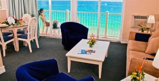 фото отеля Sun Tower Hotel & Suites on the beach