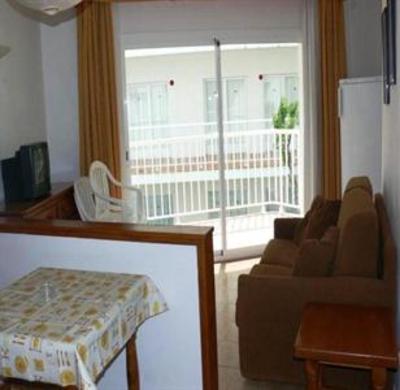 фото отеля Sunway Clever Family Apartments ARAT Sitges