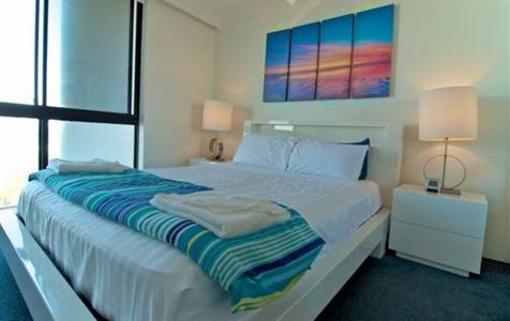 фото отеля Olympus Apartments Gold Coast