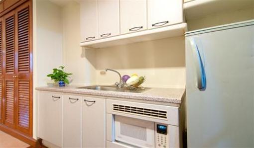 фото отеля Omni Tower Serviced Apartments Bangkok