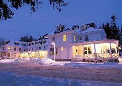 фото отеля Omni Bretton Arms Inn at Mount Washington Resort
