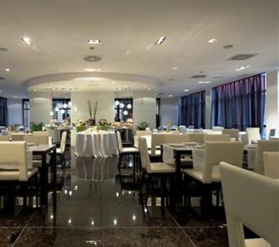фото отеля Holiday Inn Milan Rho Fair