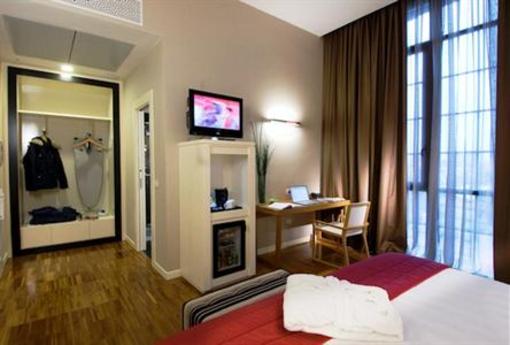 фото отеля Holiday Inn Milan Rho Fair
