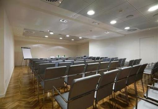фото отеля Holiday Inn Milan Rho Fair