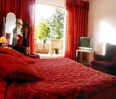 фото отеля Hotel Le Verger Maelvi Grimaud