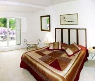 фото отеля Hotel Le Verger Maelvi Grimaud