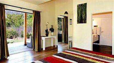 фото отеля Hotel Le Verger Maelvi Grimaud