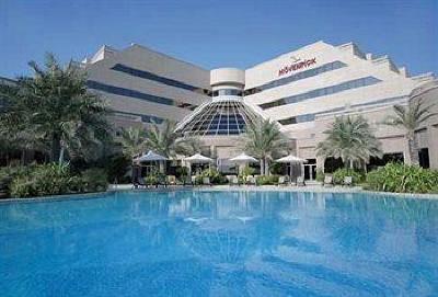 фото отеля Moevenpick Hotel Bahrain