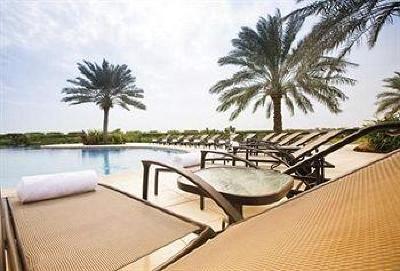 фото отеля Moevenpick Hotel Bahrain