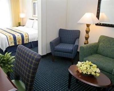 фото отеля Springhill Suites Newnan