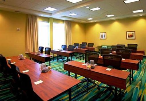фото отеля SpringHill Suites by Marriott Tampa North / Tampa Palms