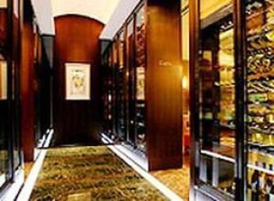 фото отеля Hotel Trusty Shinsaibashi