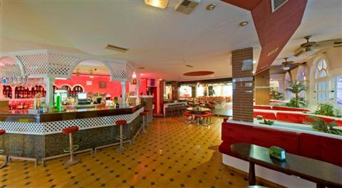 фото отеля Apartamentos Xaloc Ibiza