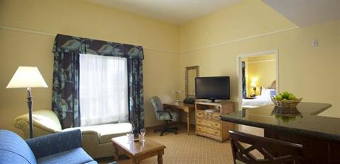 фото отеля Hampton Inn & Suites Savannah Midtown