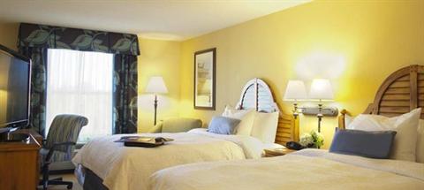 фото отеля Hampton Inn & Suites Savannah Midtown