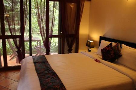 фото отеля The Pool and Palm Villa Siem Reap